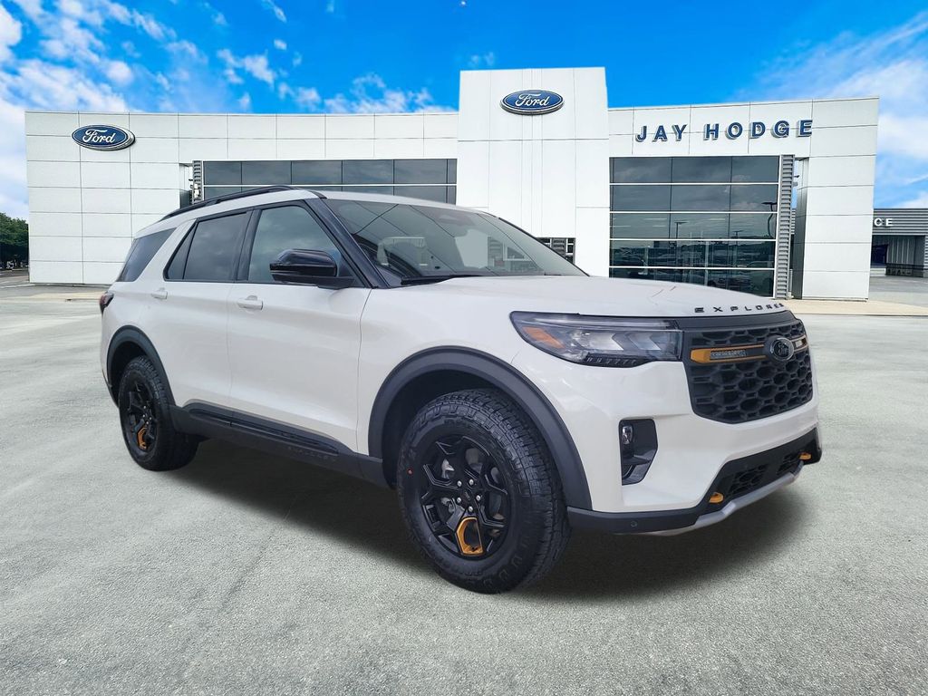 2026 Ford Explorer Tremor's photo