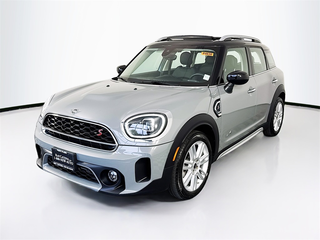 2023 Mini Cooper S ALL4 photo 3
