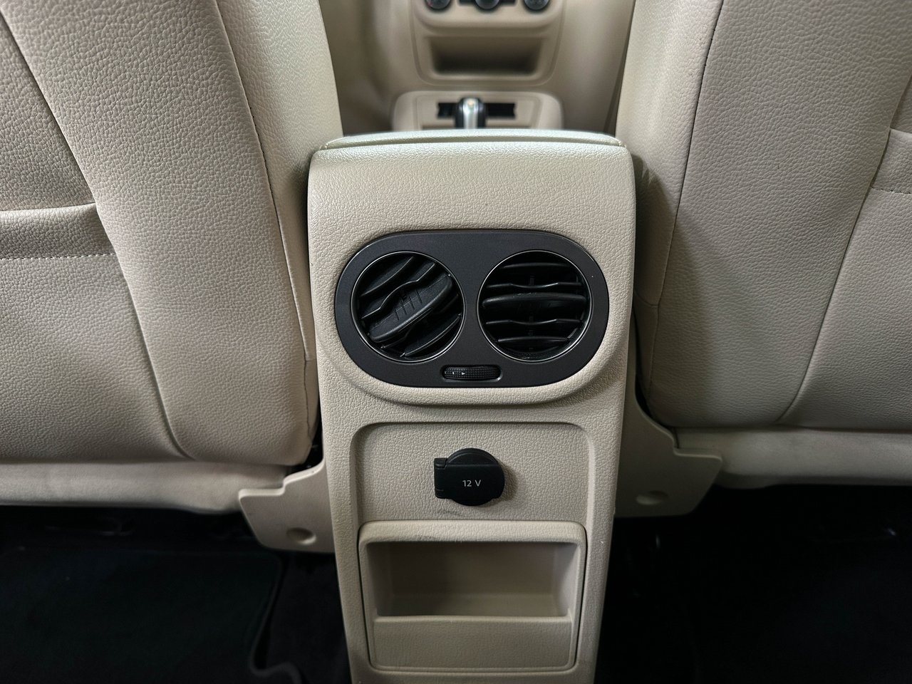 2016 Volkswagen Tiguan S photo 17