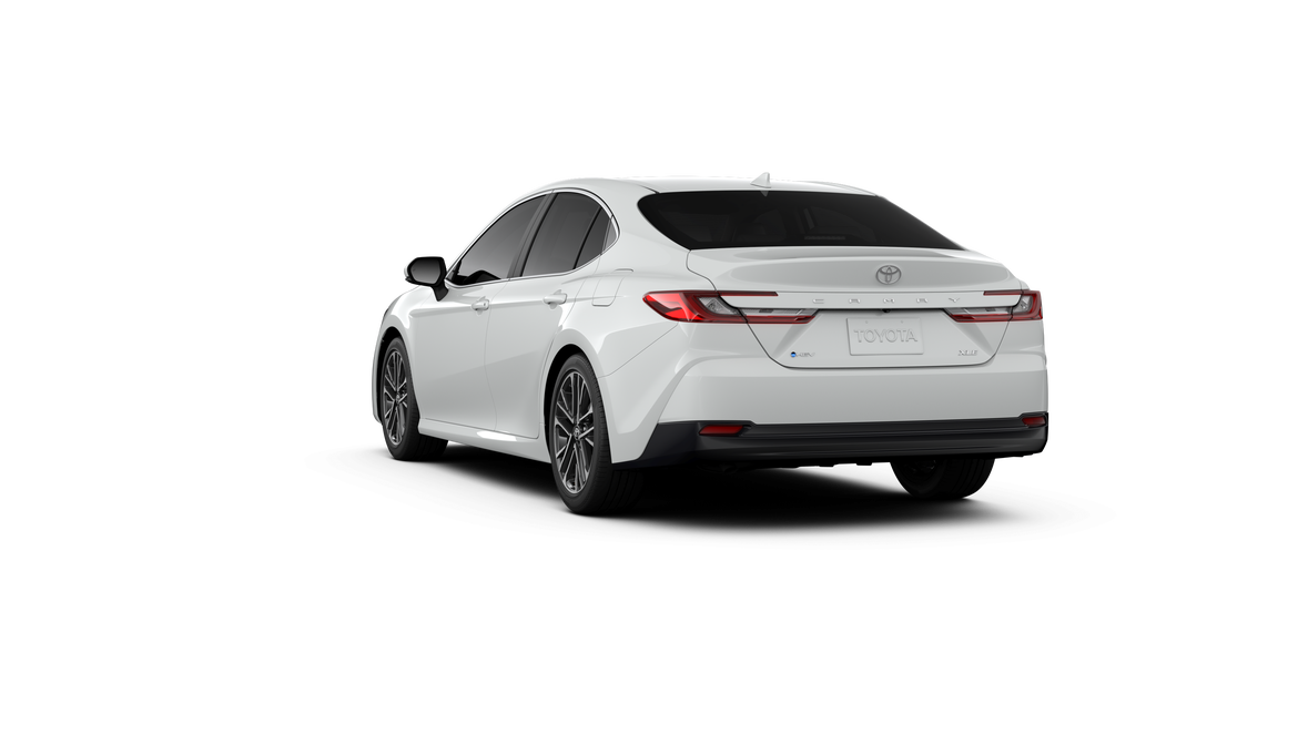 2025 Toyota Camry XLE photo 4