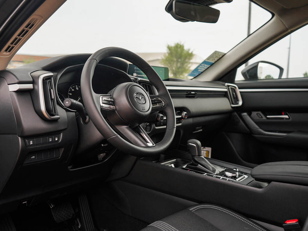 2025 Mazda CX-50 Preferred photo 17