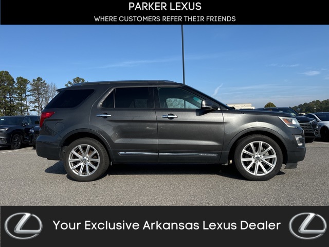 2016 Ford Explorer Limited's photo