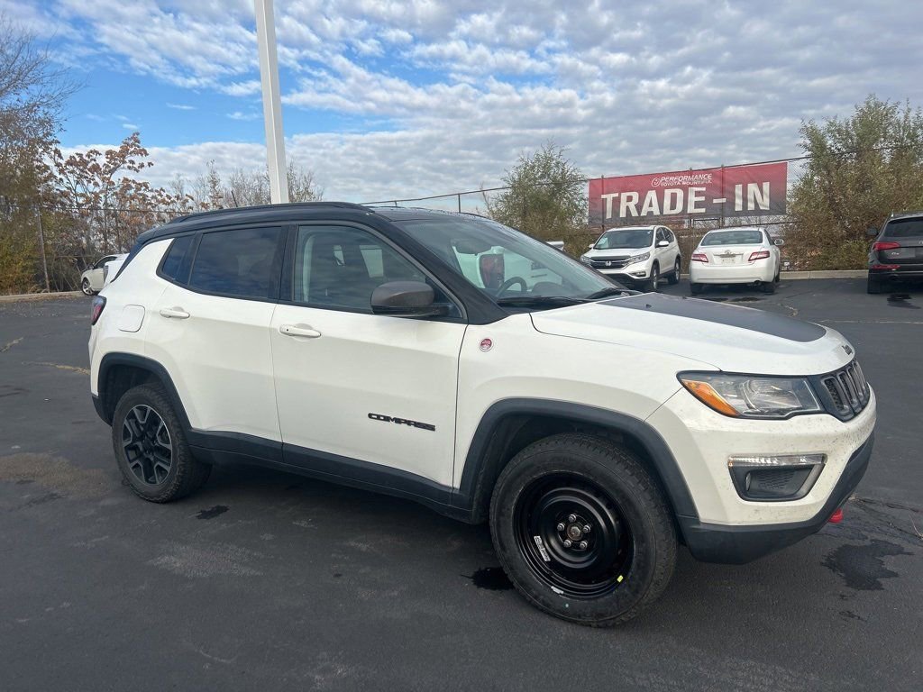 2019 Jeep Compass Trailhawk photo 3