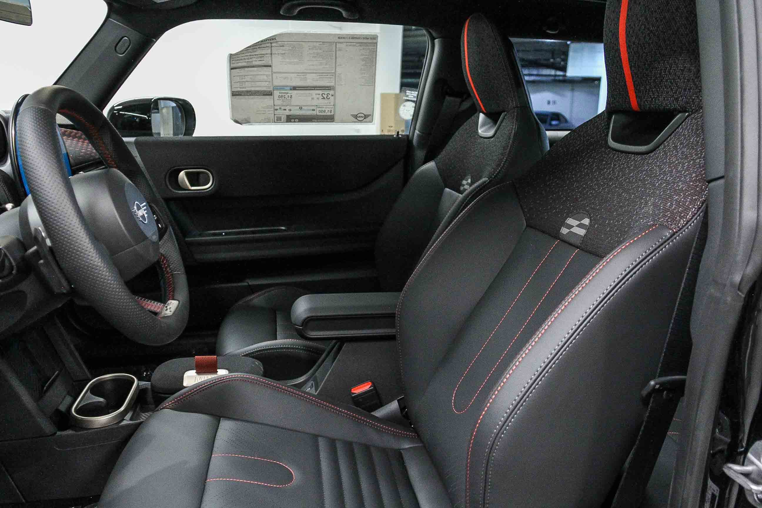 2026 Mini Cooper Hardtop S 2 Door Iconic photo 18