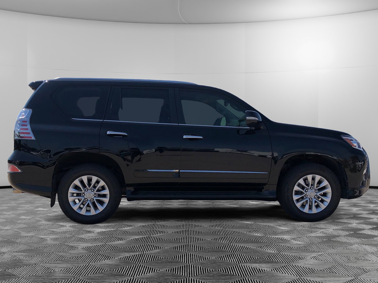 2017 Lexus GX 460 photo 5