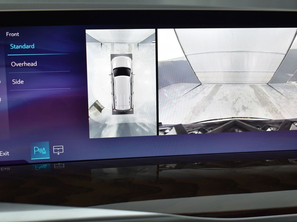 2025 Cadillac Escalade Sport Platinum photo 18