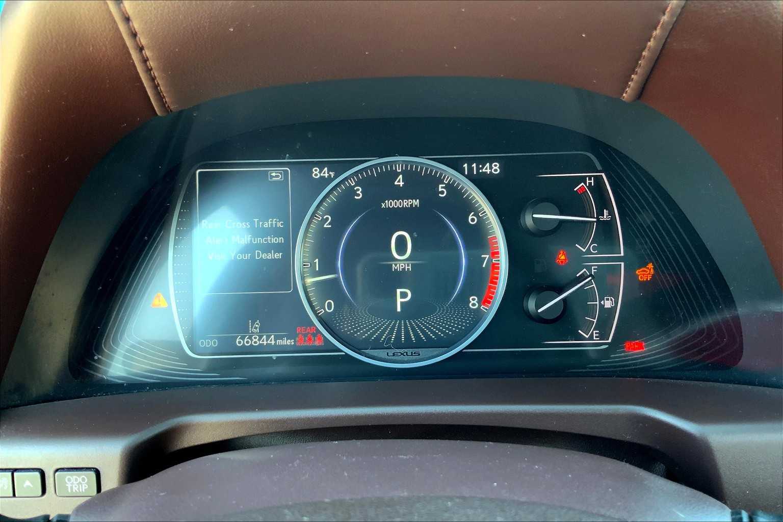 2020 Lexus ES 350 Ultra Luxury photo 24