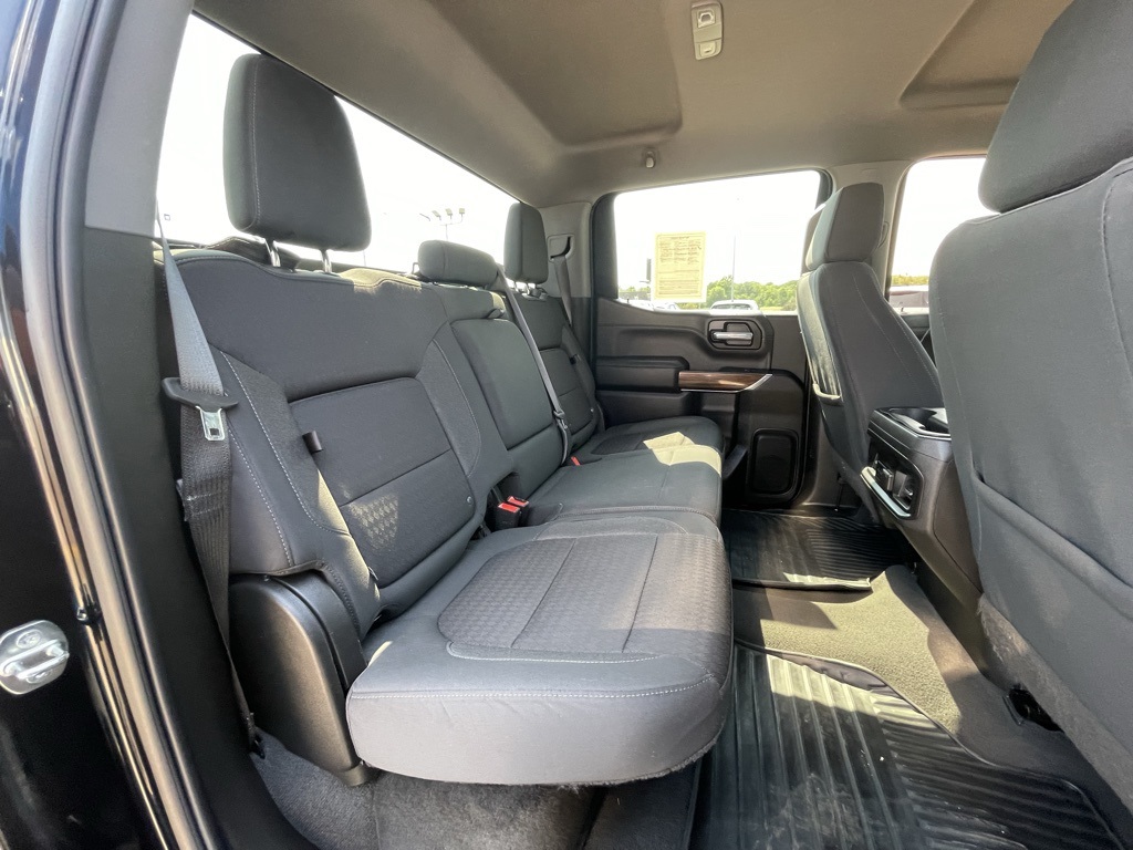 2021 Chevrolet Silverado 1500 RST photo 10