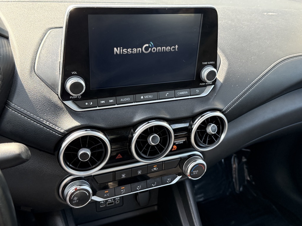 2022 Nissan Sentra SV photo 10
