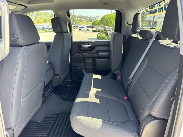 2022 Chevrolet Silverado LT photo 10