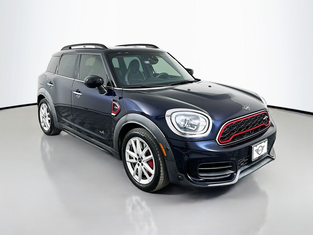2020 Mini Countryman John Cooper Works Iconic photo 2