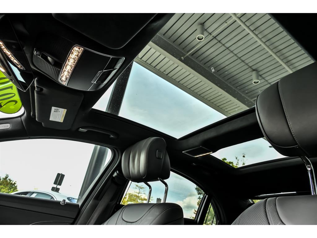 2019 Mercedes Benz S 560 4MATIC photo 13