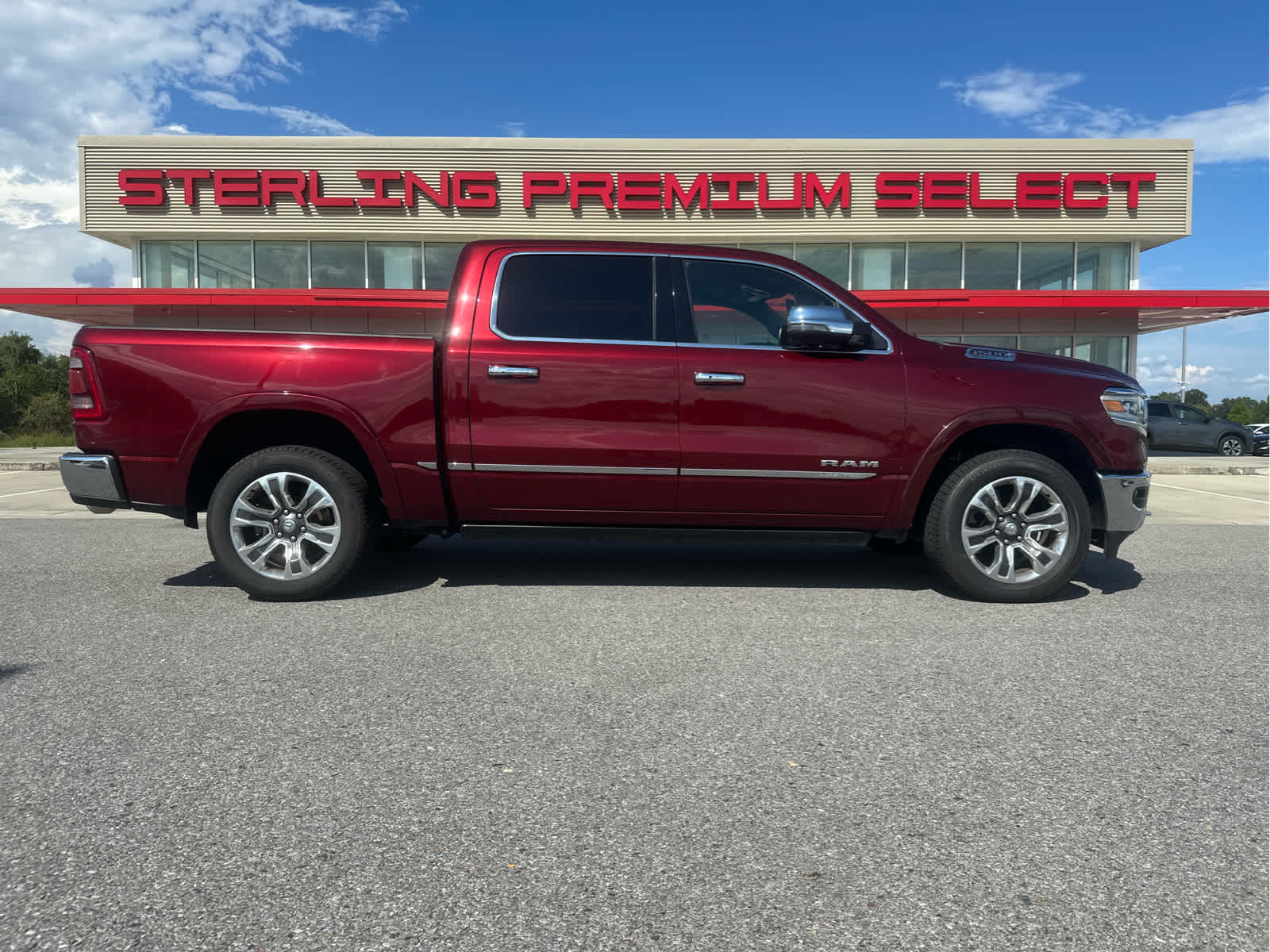 2023 RAM Ram 1500 Pickup Limited's photo