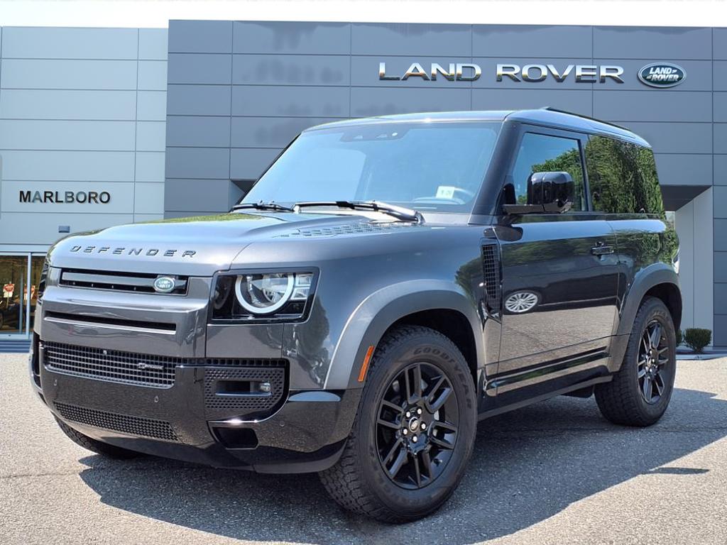 Certified Pre-Owned 2022 Defender 90 X-Dynamic S AWD