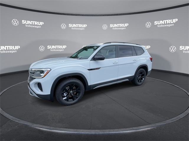 2025 Volkswagen Atlas Peak Edition SE Technology photo 4