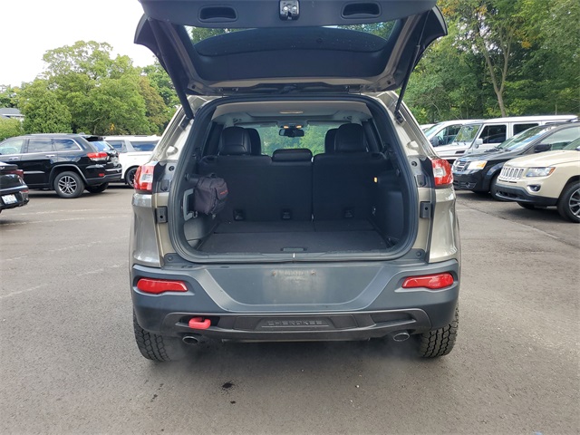 2017 Jeep Cherokee Trailhawk photo 29