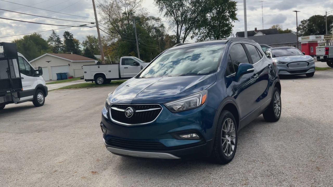 2019 Buick Encore Sport Touring photo 2