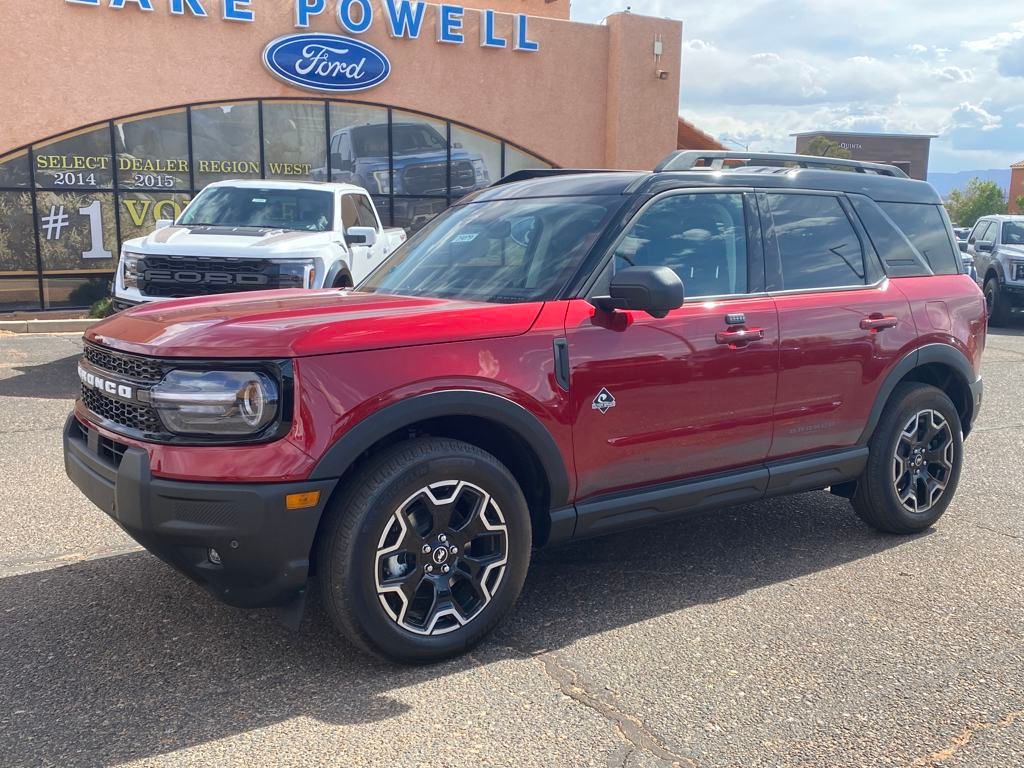 2025 Ford Bronco Sport Outer Banks's photo