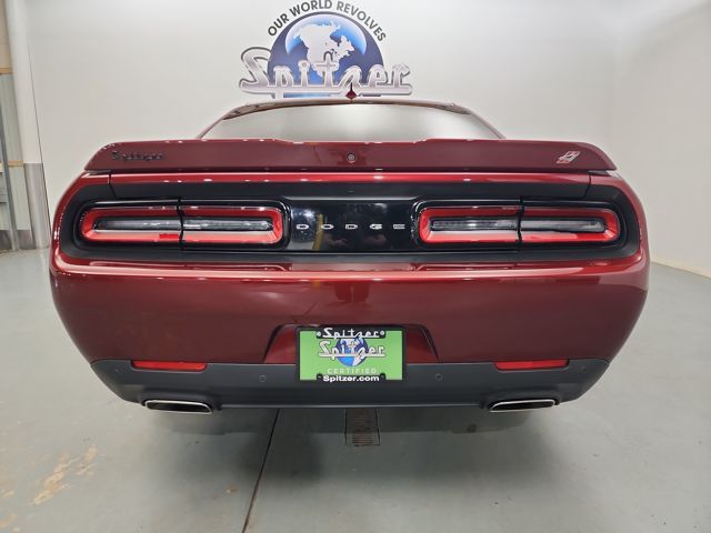 2022 Dodge Challenger GT photo 5