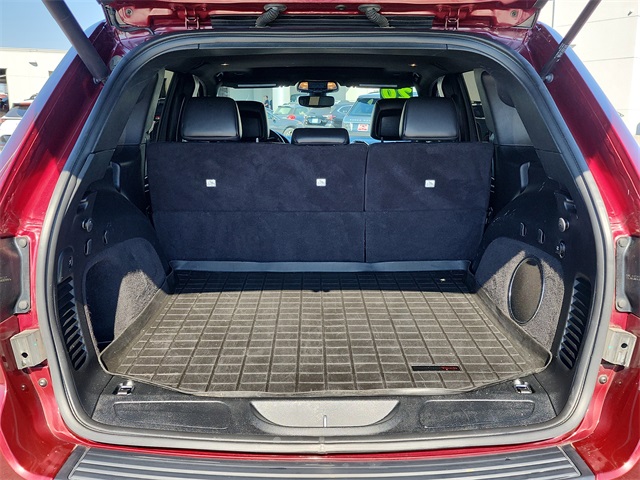 2020 Jeep Grand Cherokee Altitude photo 3