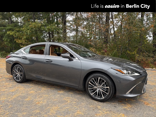 2025 Lexus ES 350's photo