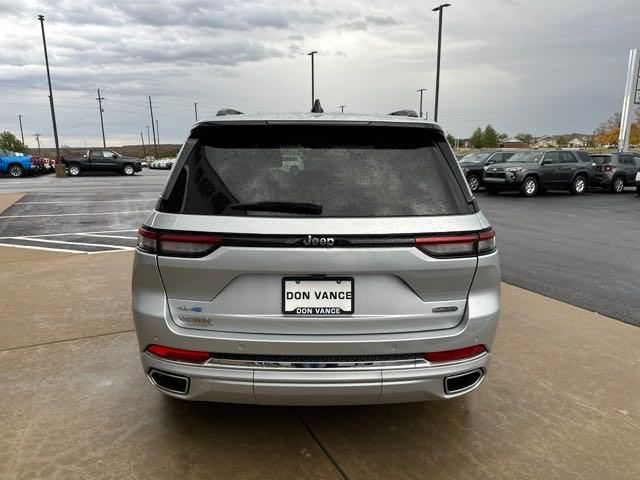2024 Jeep Grand Cherokee Overland 4xe photo 3