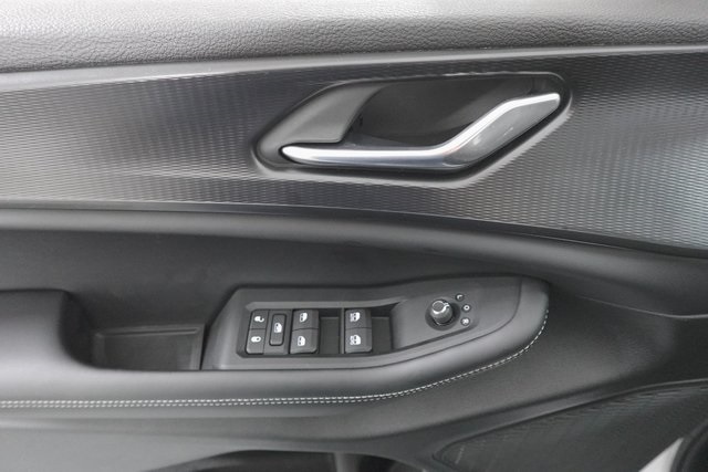 2025 Jeep Grand Cherokee Altitude X photo 9