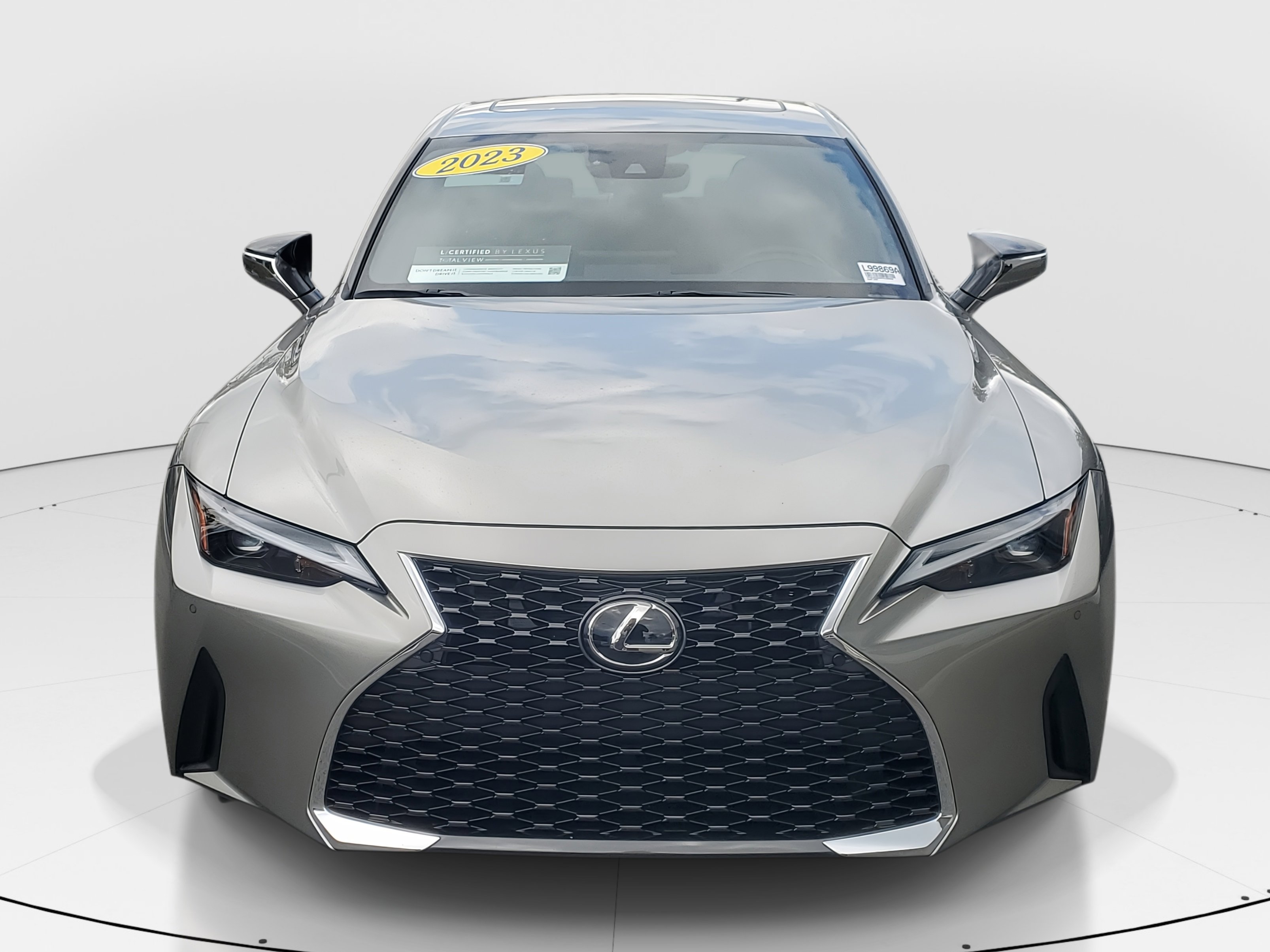 2023 Lexus IS 300 photo 3