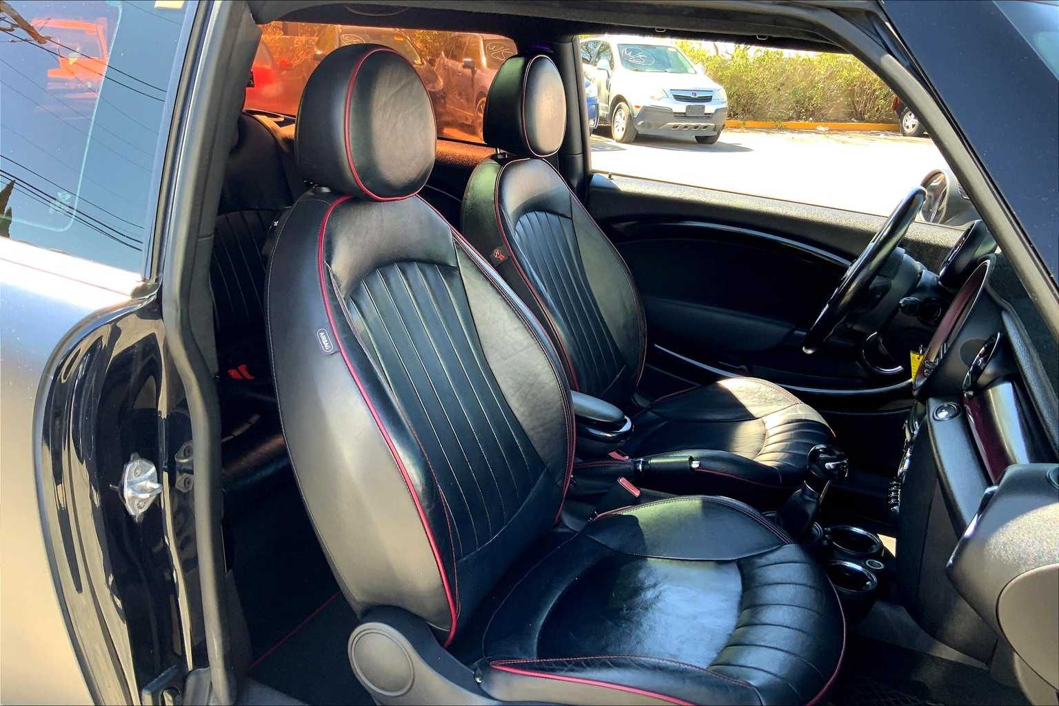 2012 Mini Clubman Base photo 7