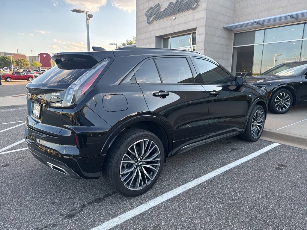 2024 Cadillac XT4 Sport photo 4