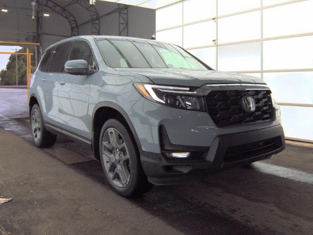 2023 Honda Passport EX-L Sport photo 4