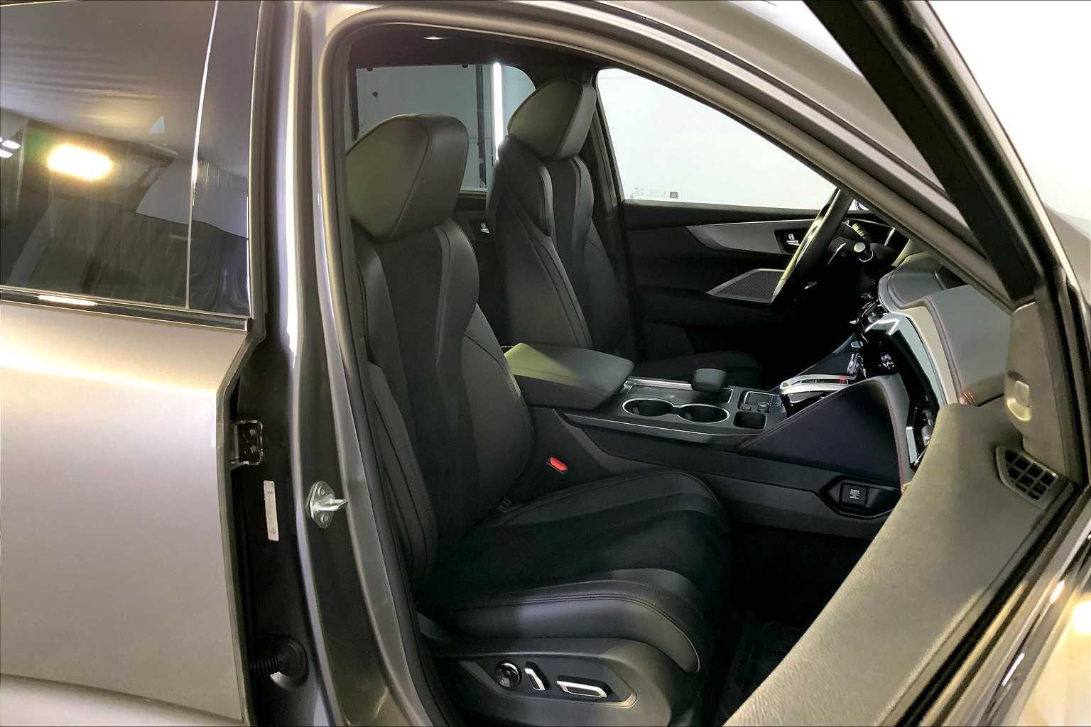 2023 Acura MDX SH-AWD A-Spec photo 7