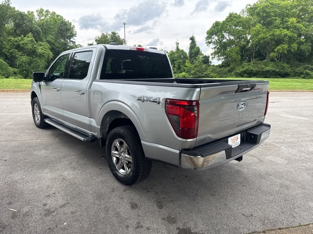2024 Ford F-150 XLT photo 5