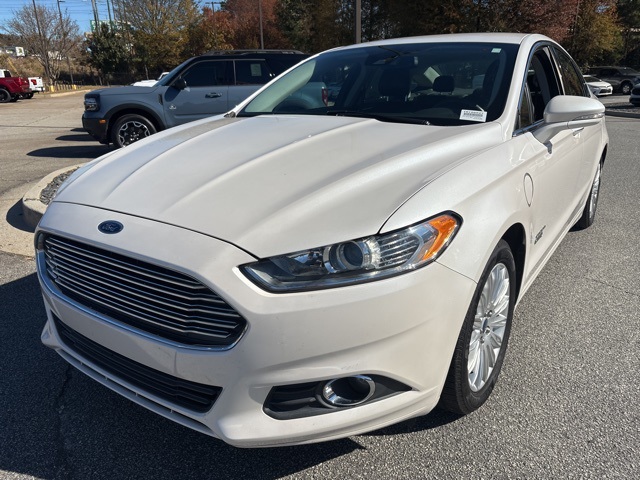 2014 Ford Fusion Energi SE photo 4