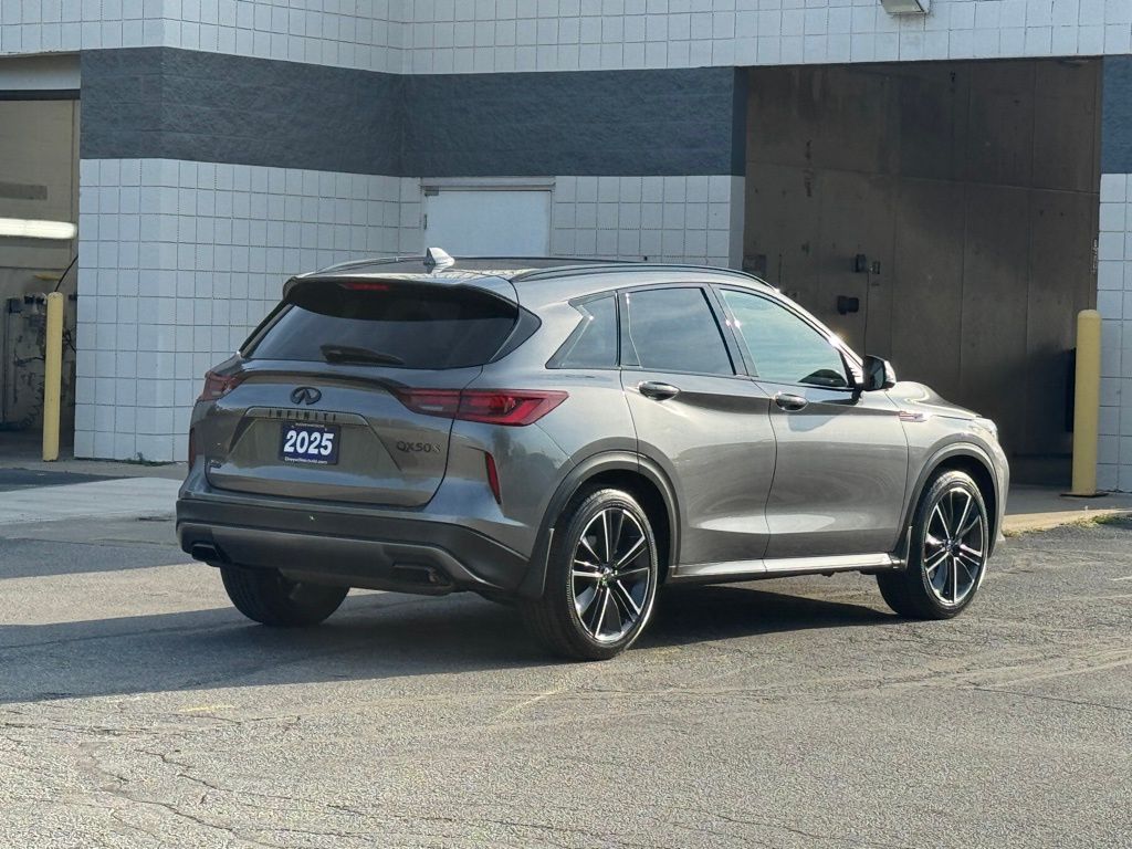 2025 Infiniti QX50 SPORT photo 2