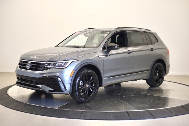 2024 Volkswagen Tiguan SE R-Line Black photo 6
