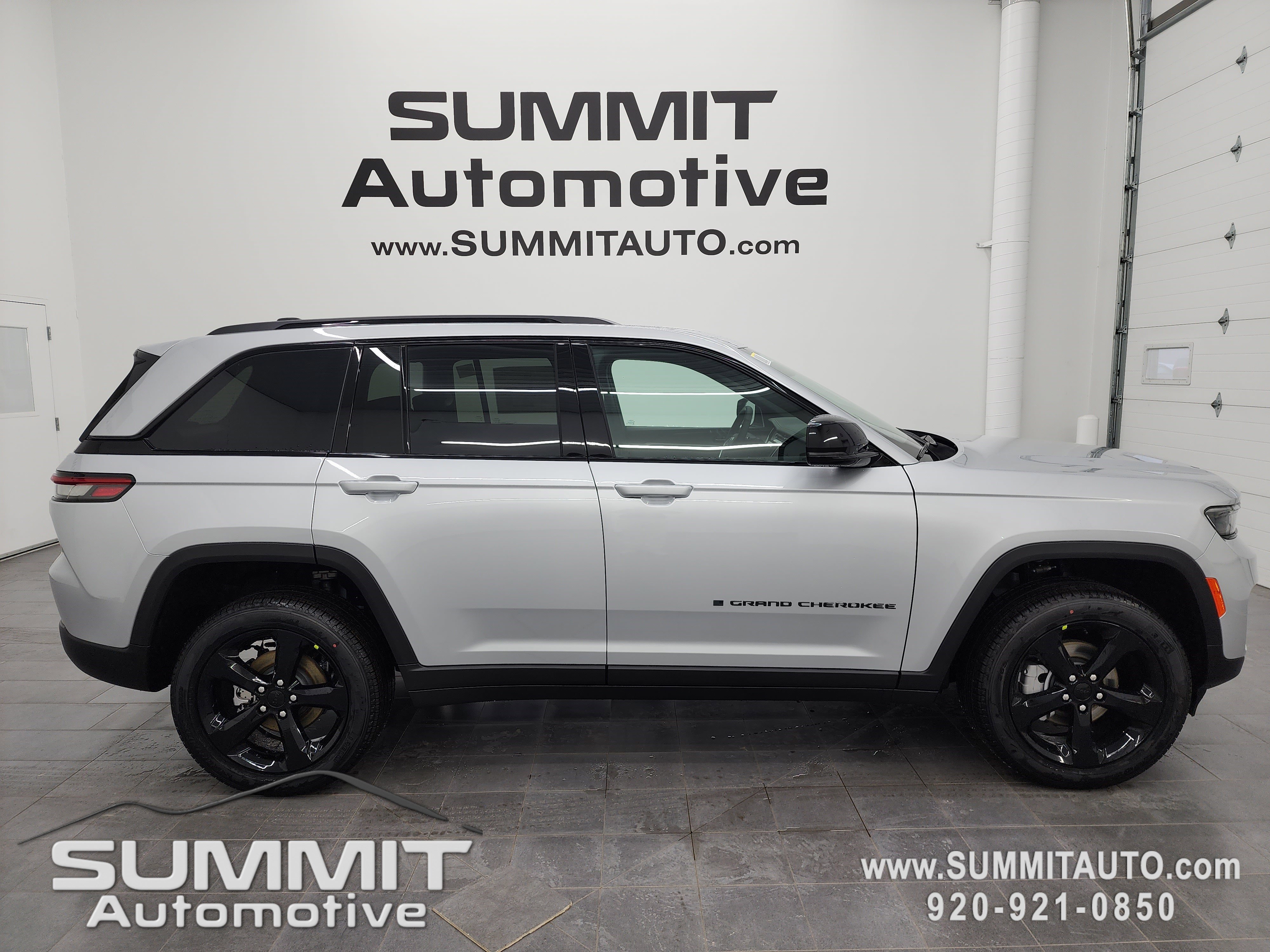 2025 Jeep Grand Cherokee Limited's photo