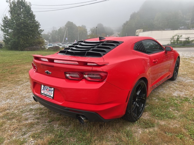 2019 Chevrolet Camaro 1LT photo 7