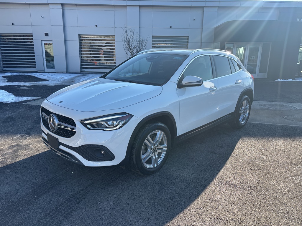 2021 Mercedes-Benz GLA GLA250's photo