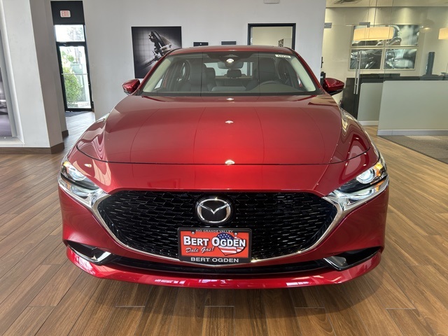 2025 Mazda Mazda3 2.5 s Preferred photo 2