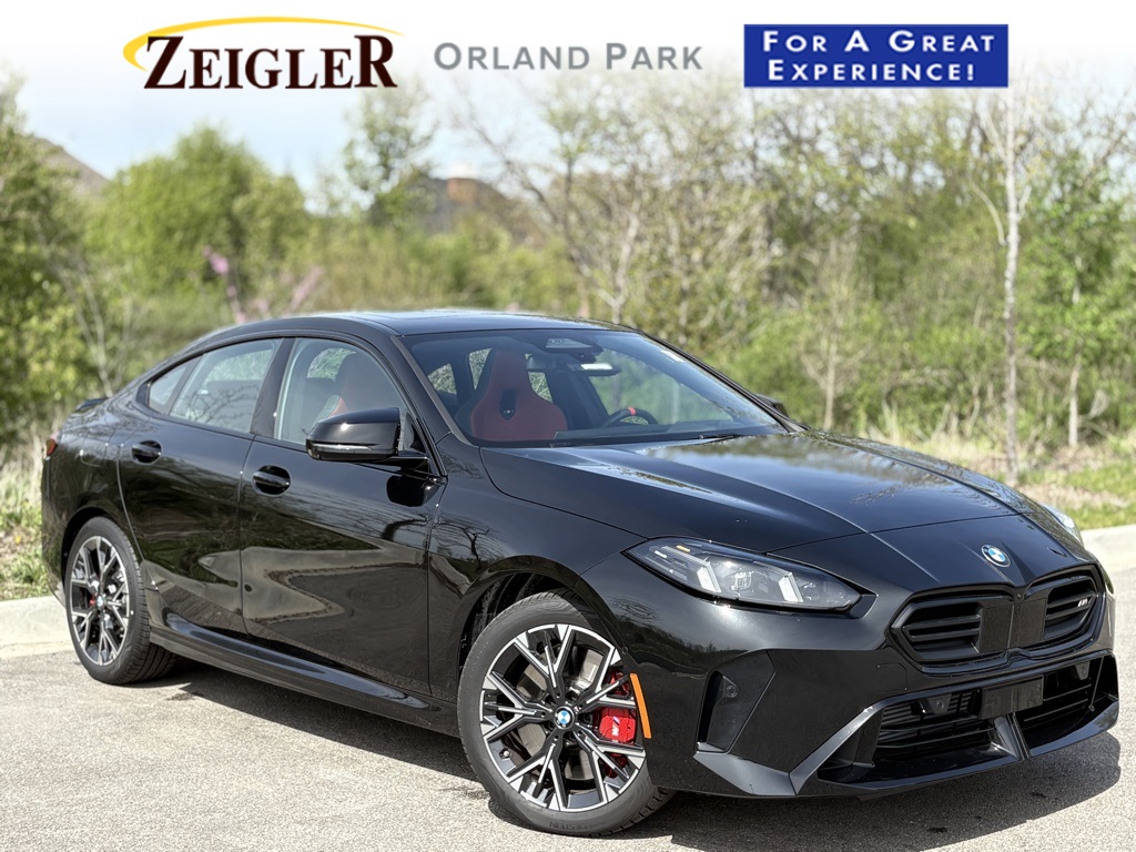 2025 BMW 2 Series M235's photo