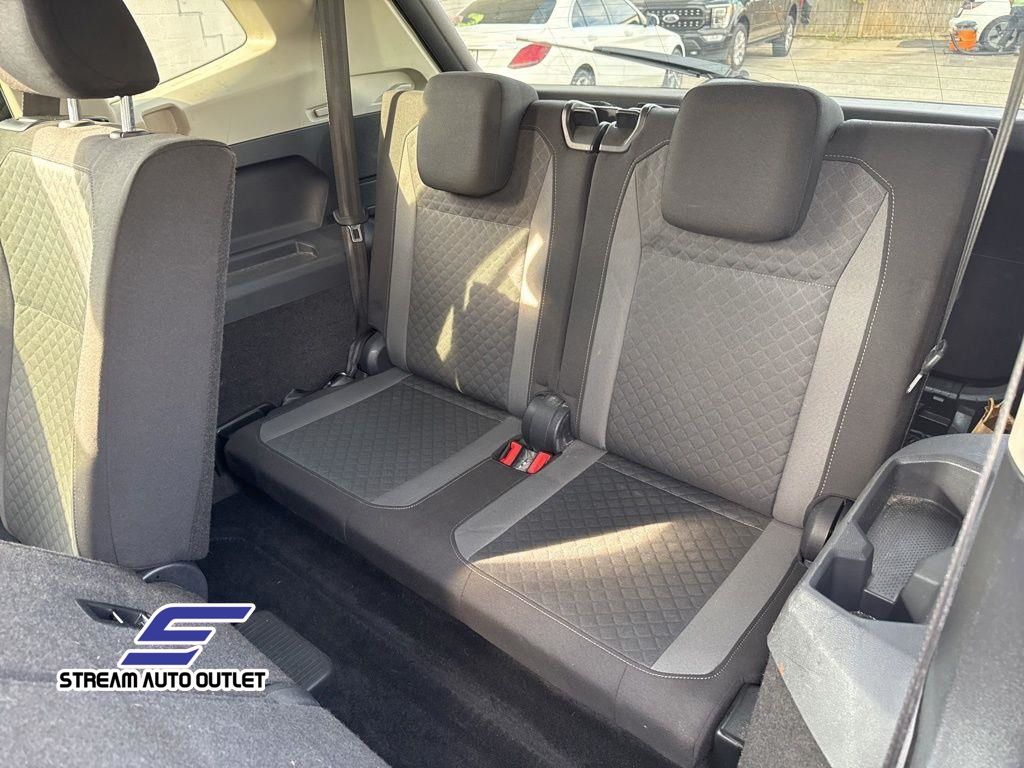2019 Volkswagen Tiguan S photo 19
