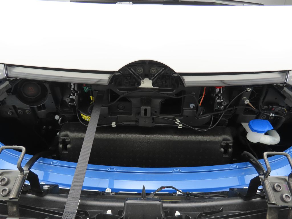 2025 Volkswagen ID. Buzz Pro Plus photo 24