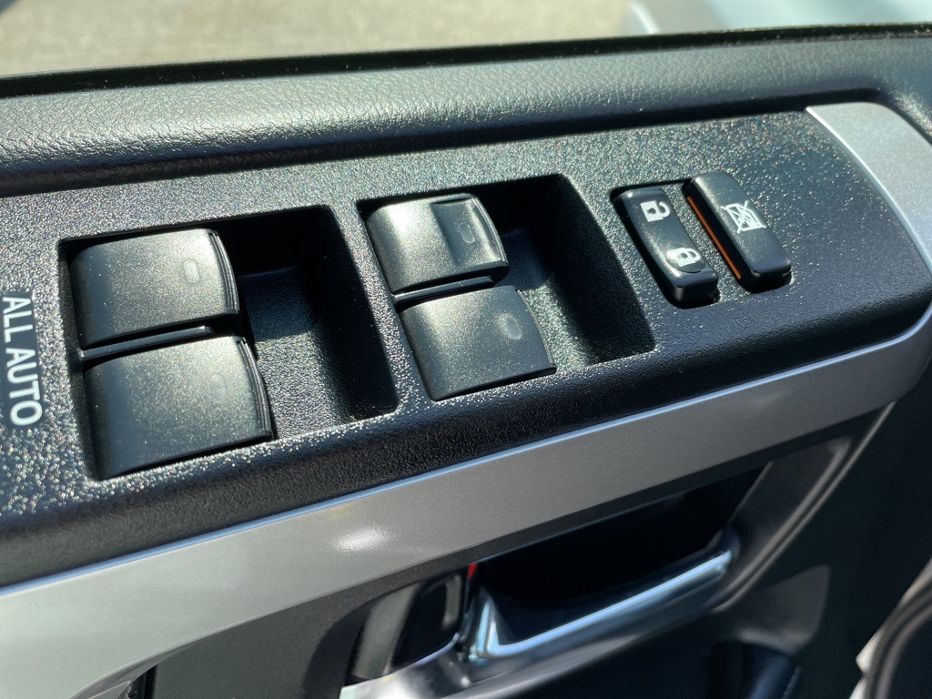 2022 Toyota 4Runner SR5 Premium photo 11
