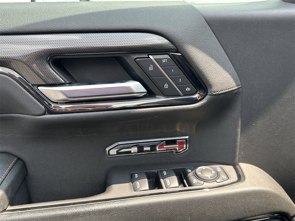 2024 GMC SIERRA - Image 23