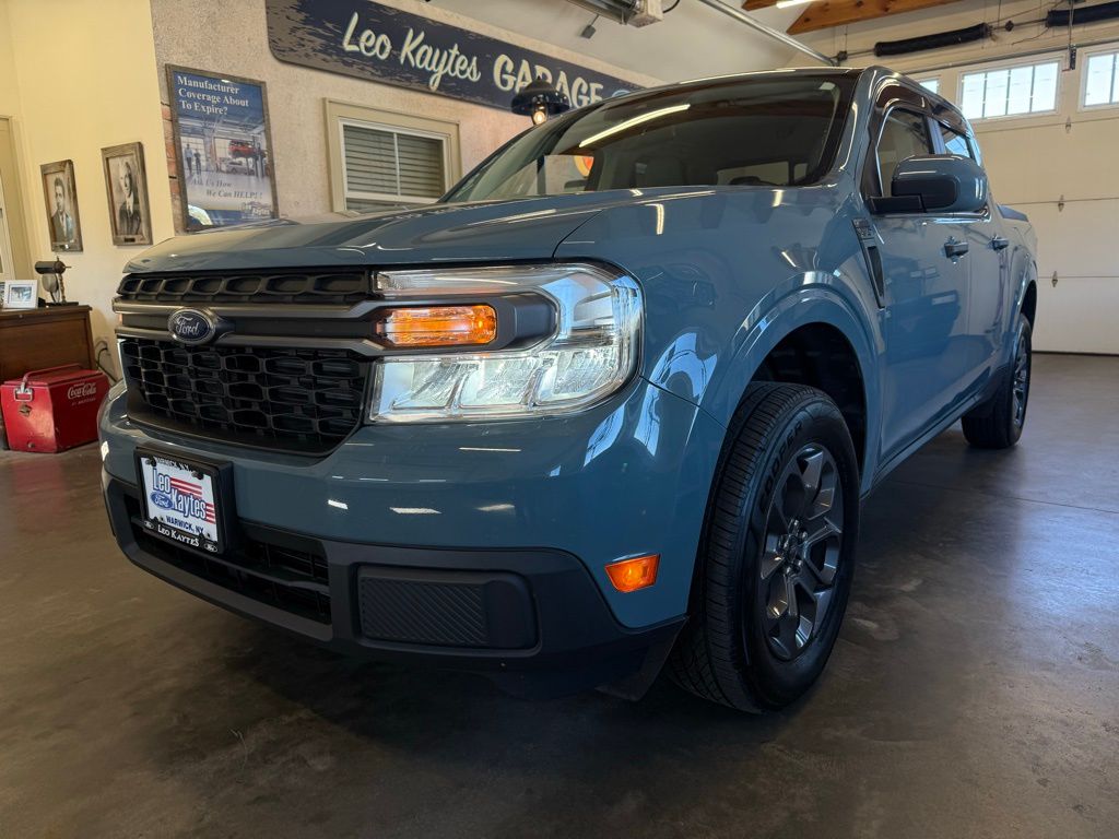 2022 Ford Maverick XLT photo 4