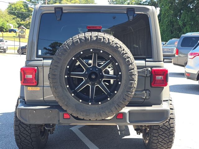 2020 Jeep Wrangler Unlimited Sahara photo 4