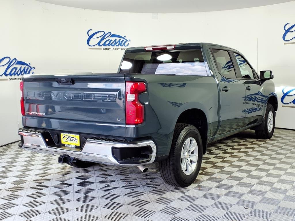 2025 Chevrolet Silverado 1500 LT photo 24