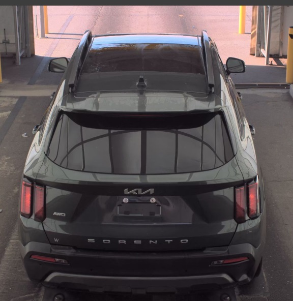 2022 Kia Sorento S photo 5