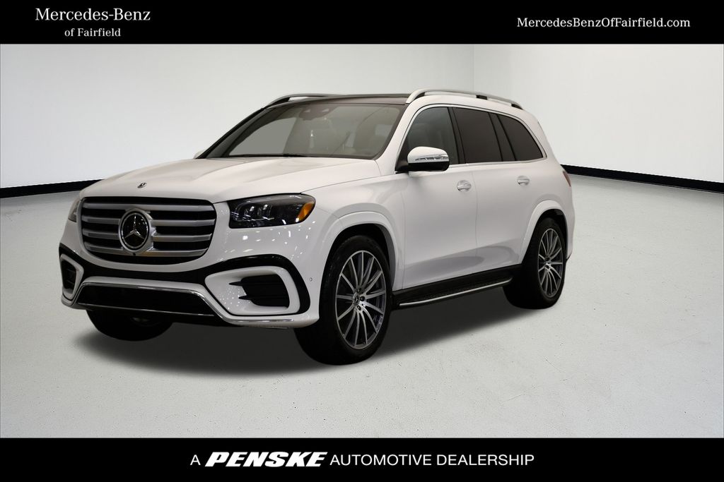 2026 Mercedes-Benz GLS Base's photo